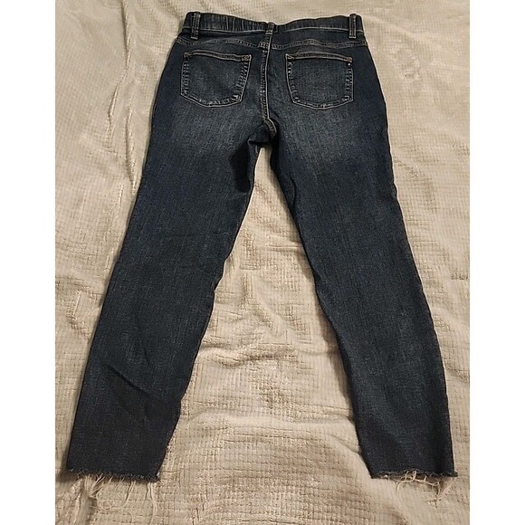 Maurices m Jeans Super High Rise Pull On Distressed Skinny Size Medium - Picture 7 of 7